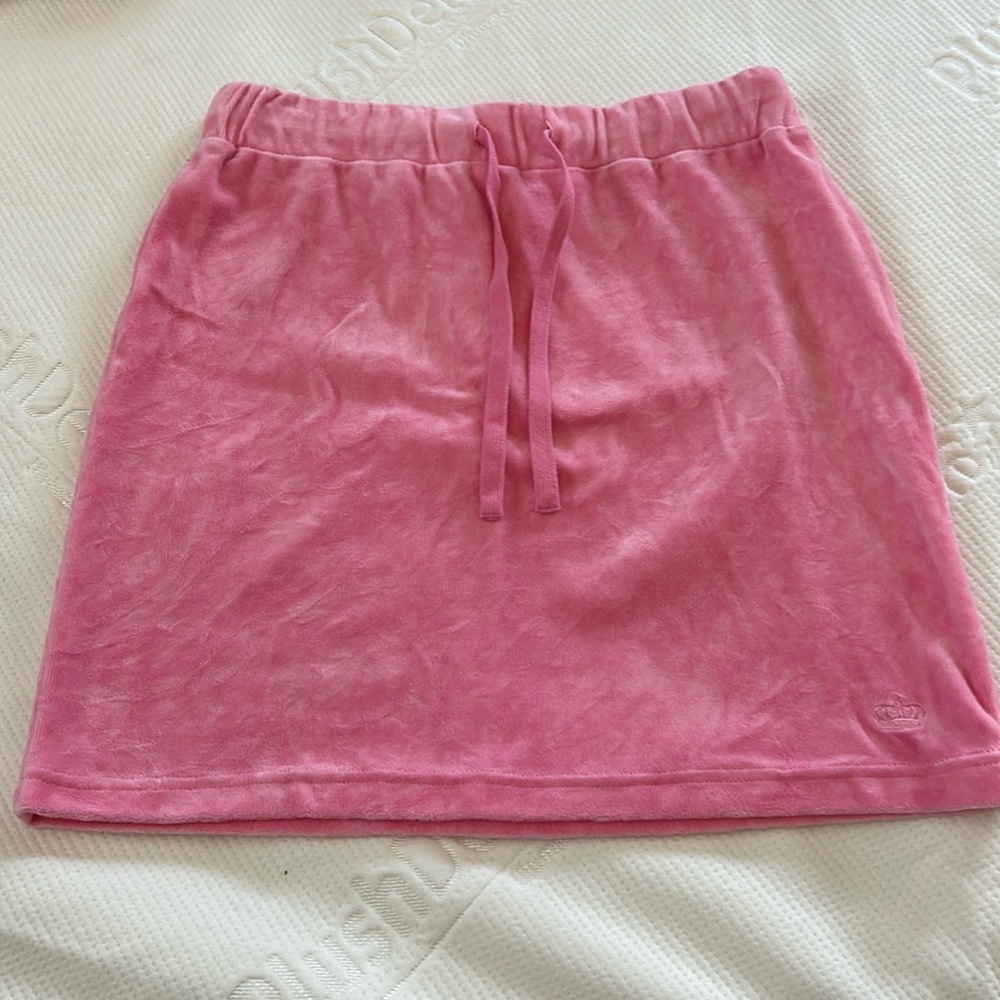 Juicy couture pink skirt size M